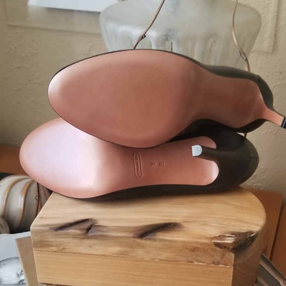 Coach leather ankle boots - Picture 4 of 5